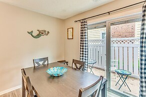 North Myrtle Beach Home 2 Blocks to Ocean!