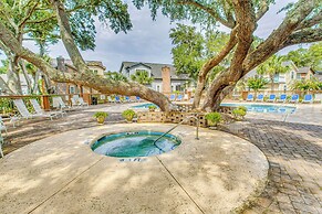 North Myrtle Beach Home 2 Blocks to Ocean!
