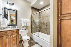 Quiet Condo w/ Patio: 3 Mi to Dtwn Branson!