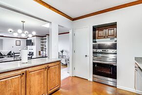 Walk to Paradise Hills Golf Course: Condo w/ Patio