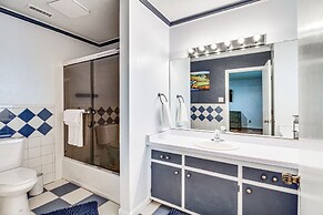 Walk to Paradise Hills Golf Course: Condo w/ Patio