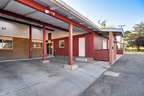 Walk to Paradise Hills Golf Course: Condo w/ Patio