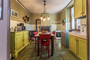 Orazio Liberty House, Fivizzano, Wifi And Jacuzzi