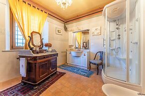 Orazio Liberty House, Fivizzano, Wifi And Jacuzzi