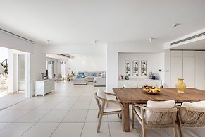 Protaras Sirina Seafront Paradise