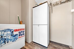 Waterfront Lodge - 4 Bedroom Lodge by The Lodges at Fossil Creek