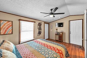 Waterfront Lodge - 4 Bedroom Lodge by The Lodges at Fossil Creek