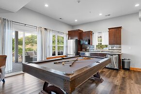 Cc115- Lakeside Landing 8 Bedroom Home