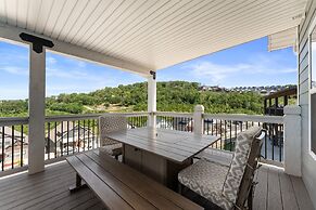 Cc115- Lakeside Landing 8 Bedroom Home