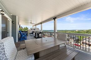 Cc115- Lakeside Landing 8 Bedroom Home