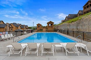 Sum-111 Lincoln Log Lookout 4 Bedroom Home