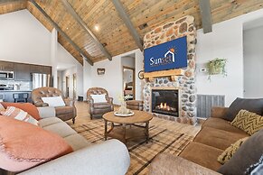 Sum-111 Lincoln Log Lookout 4 Bedroom Home