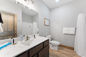 Sum-111 Lincoln Log Lookout 4 Bedroom Home