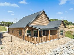 Sum-111 Lincoln Log Lookout 4 Bedroom Home