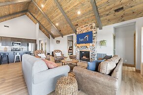 Sum-111 Lincoln Log Lookout 4 Bedroom Home