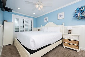Island Winds East 810 2 Bedroom Condo