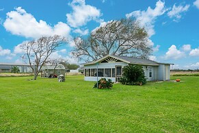 Hook, Wine And Sinker At120 2 Bedroom Home