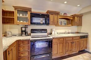 Ten Mile Haus A-6 2br 2ba 2 Bedroom Condo