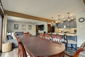 An303 Anaconda 3 Bedroom Condo