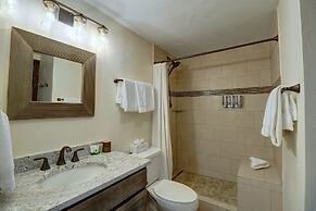 An303 Anaconda 3 Bedroom Condo