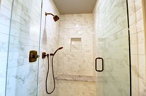 An303 Anaconda 3 Bedroom Condo