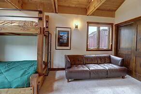 An303 Anaconda 3 Bedroom Condo