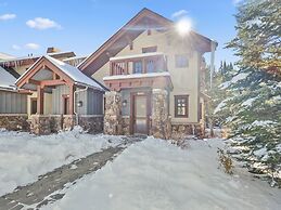 Union Creek Townhome 164d New Listing! 4 Bedroom Townhouse