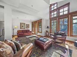 Union Creek Townhome 164d New Listing! 4 Bedroom Townhouse