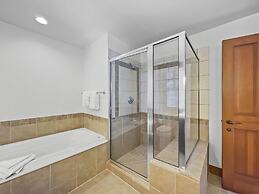 Union Creek Townhome 164d New Listing! 4 Bedroom Townhouse