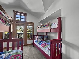 Union Creek Townhome 164d New Listing! 4 Bedroom Townhouse