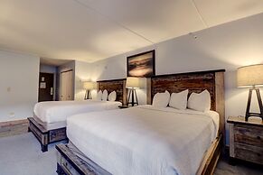 Mp506h Mountain Plaza Hotel Room Hot Tub 1 Bedroom Hotel Room