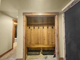 Pg208 Peregrine 2br 2ba 2 Bedroom Condo