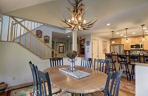 Woods21 Townhome 3 Bedroom Townhouse