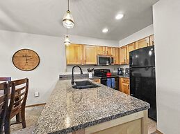 2f Lagoon Drive 2br 2ba 2 Bedroom Condo