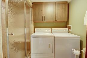 E101 Lake Cliffe 2 Bedroom Condo