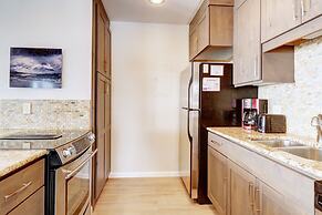 E101 Lake Cliffe 2 Bedroom Condo