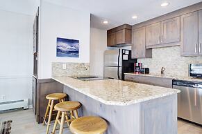 E101 Lake Cliffe 2 Bedroom Condo