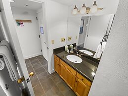 165 Ski-in Ski-out Studio At Park City Mountain Resort. Pool, Hottub, 