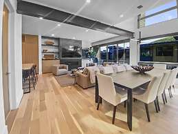 3519 The Ridge, Modern Luxury 5 Bedroom Home