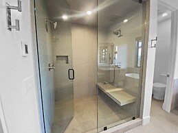 3519 The Ridge, Modern Luxury 5 Bedroom Home