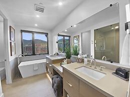 3519 The Ridge, Modern Luxury 5 Bedroom Home