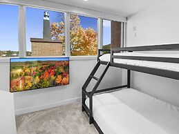 1674 Captain Molly's Hideout! Walk To Slopes! Hottub Pool! 3 Bedroom C