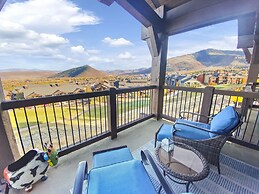 4202 Modern Vibe At Fairway Springs 3 Bedroom Home