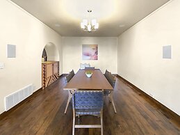 2744 The Cove! Modern Luxury Townhome With Hot Tub, Pool, And Shuttle 