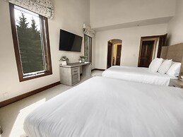 2744 The Cove! Modern Luxury Townhome With Hot Tub, Pool, And Shuttle 