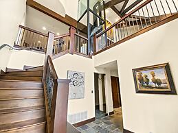 2744 The Cove! Modern Luxury Townhome With Hot Tub, Pool, And Shuttle 