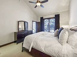 2744 The Cove! Modern Luxury Townhome With Hot Tub, Pool, And Shuttle 