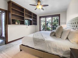 2744 The Cove! Modern Luxury Townhome With Hot Tub, Pool, And Shuttle 