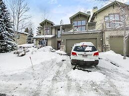 2744 The Cove! Modern Luxury Townhome With Hot Tub, Pool, And Shuttle 