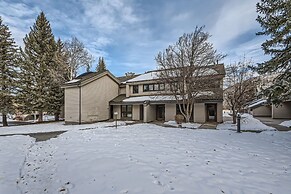 1454 Cozy Condo At Fawngrove Near Dv Base. New Hottub! 2 Bedroom Condo